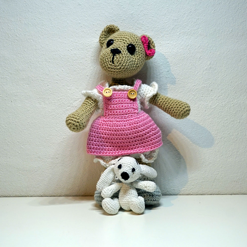 Bamsen Berit med kaninunge | Hæklet - Billede 4