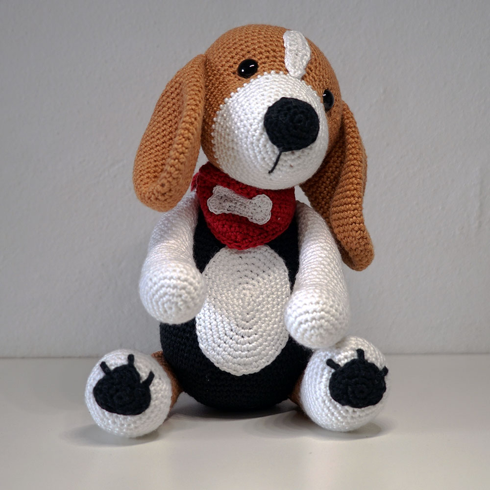 Find denne fine Beagle og andre i Hækle kategorien
